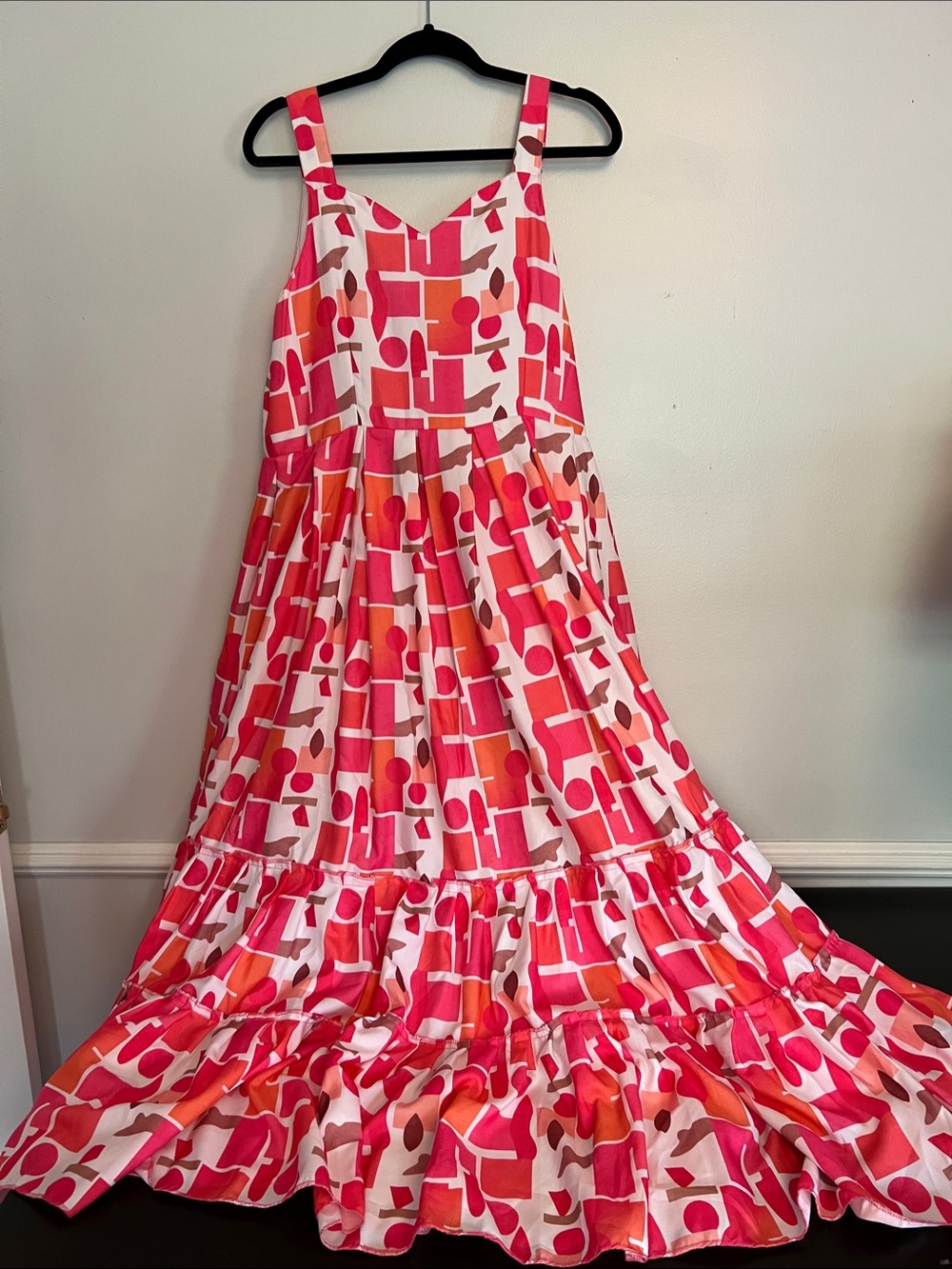 Sleeveless Geometric Print Maxi Dress in Pink & Orange